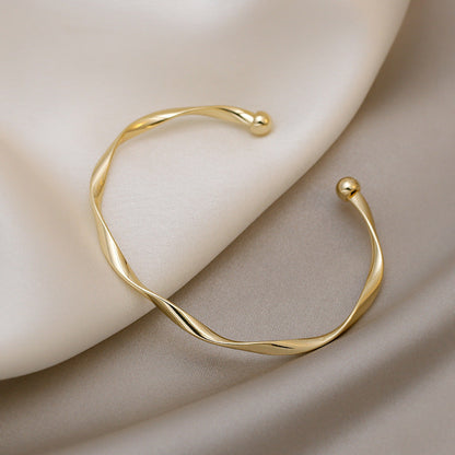 Tide Twisted Simple Bracelet