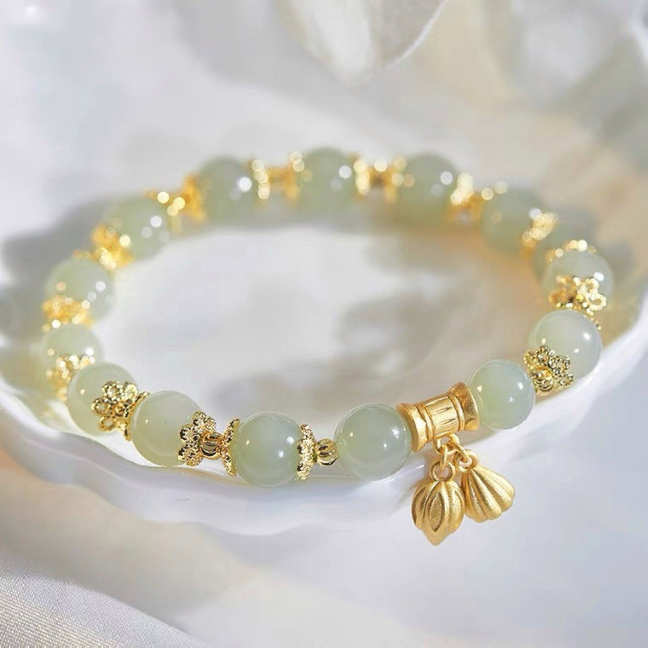 Retro Lotus Style Bracelet