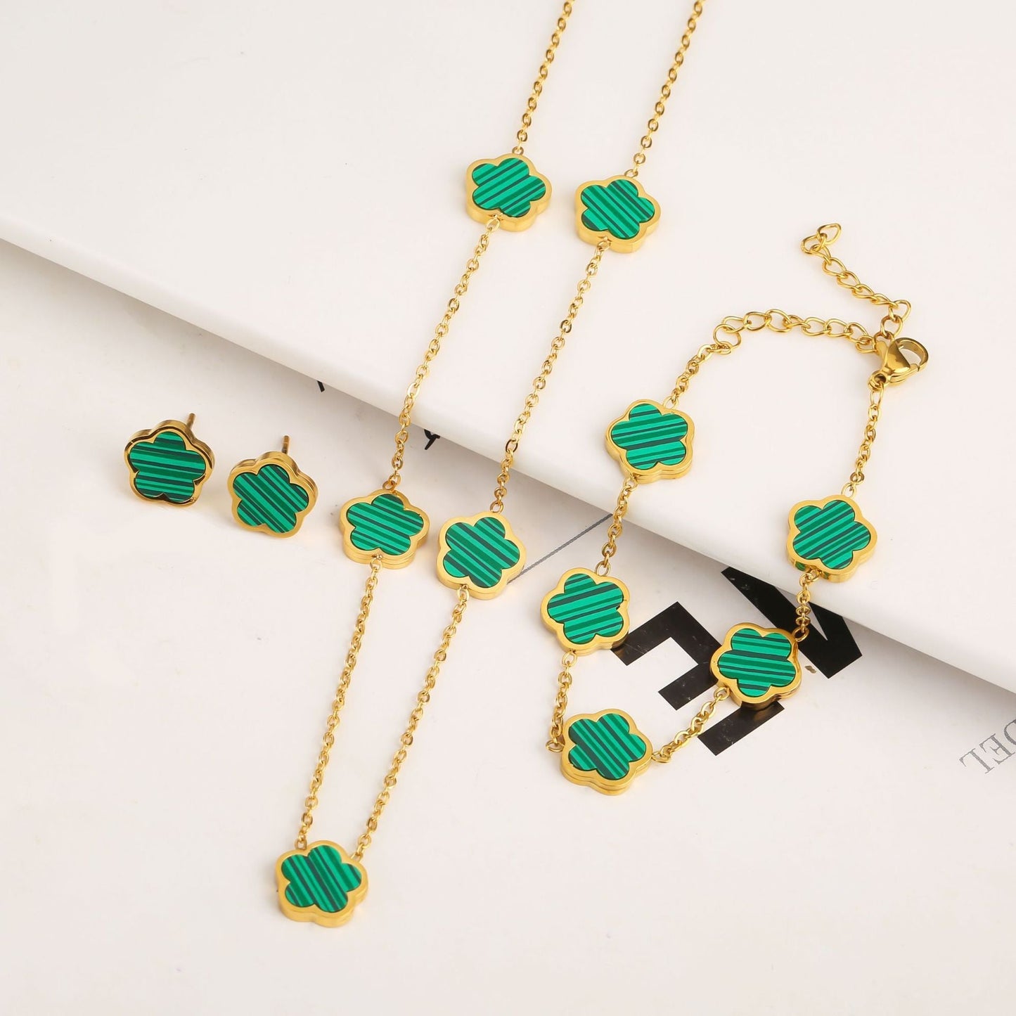 Clover Five Leaf Petals Earring & Necklace Jewellery Sets