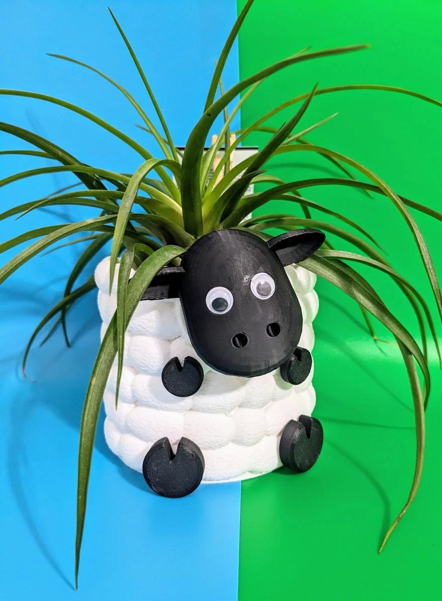Adorable 3D Printed Sheep Planter -l Plant Pot for Succulents & Small Plants