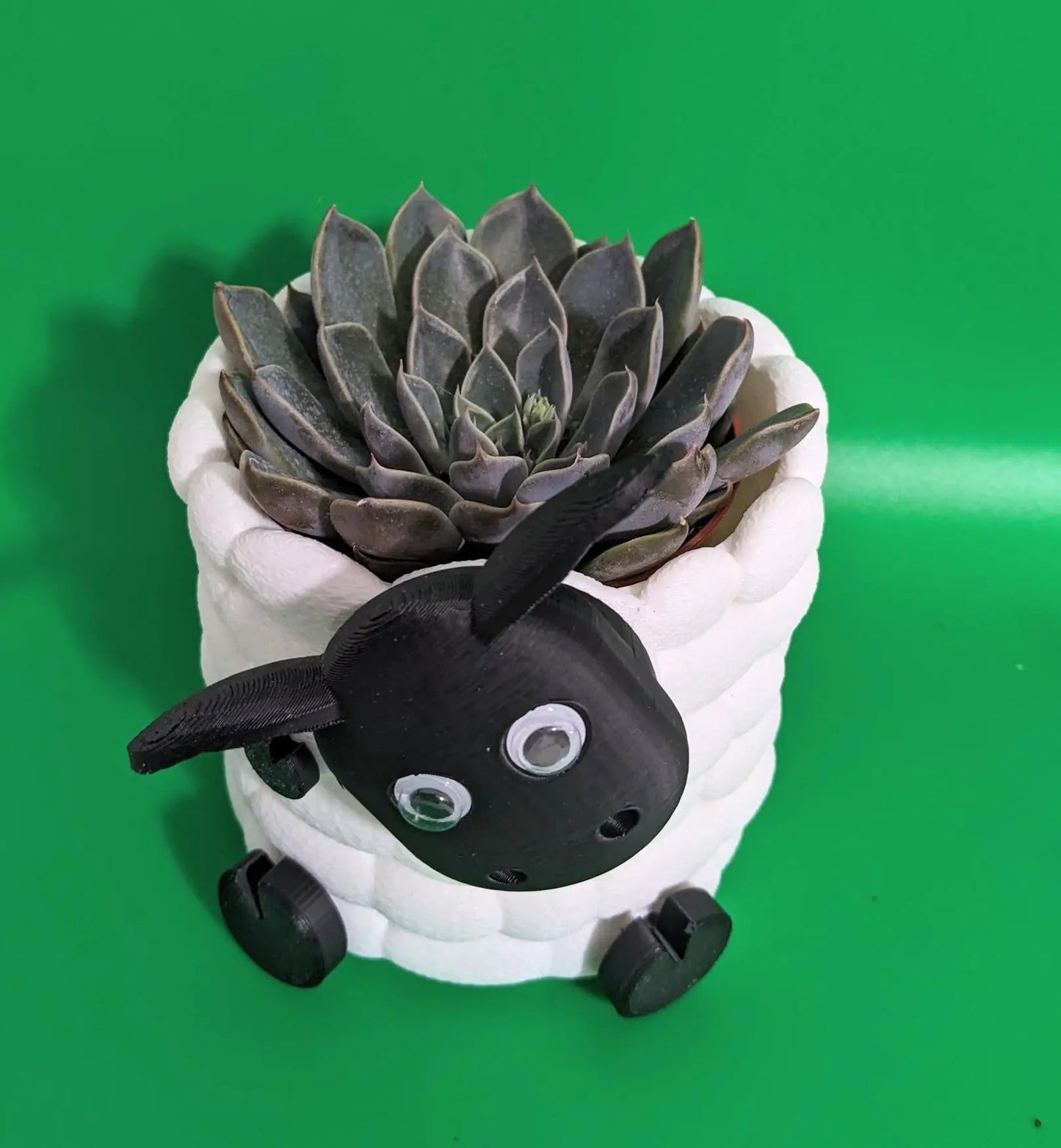 Adorable 3D Printed Sheep Planter -l Plant Pot for Succulents & Small Plants