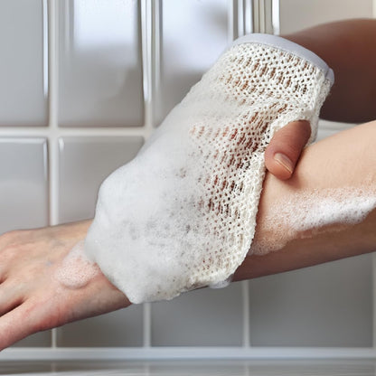 aisen Japan Silk Sericin Bath Mitt – Gentle, Exfoliating Silk Glove