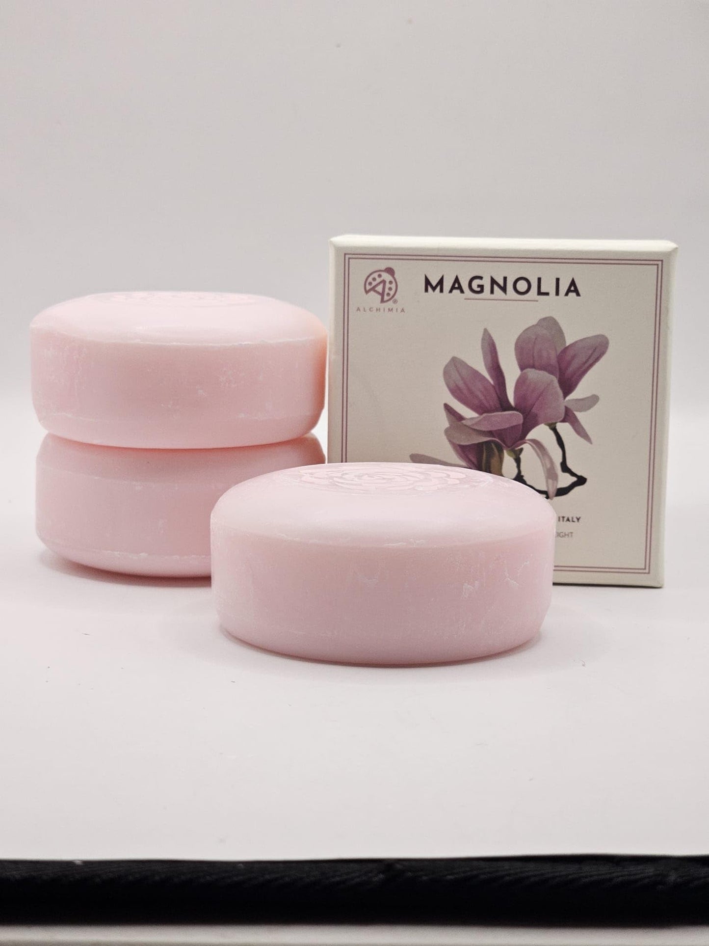 Alchimia Magnolia 3-Pack Soap Gift Box | Italian Vegetable Soap, 450g