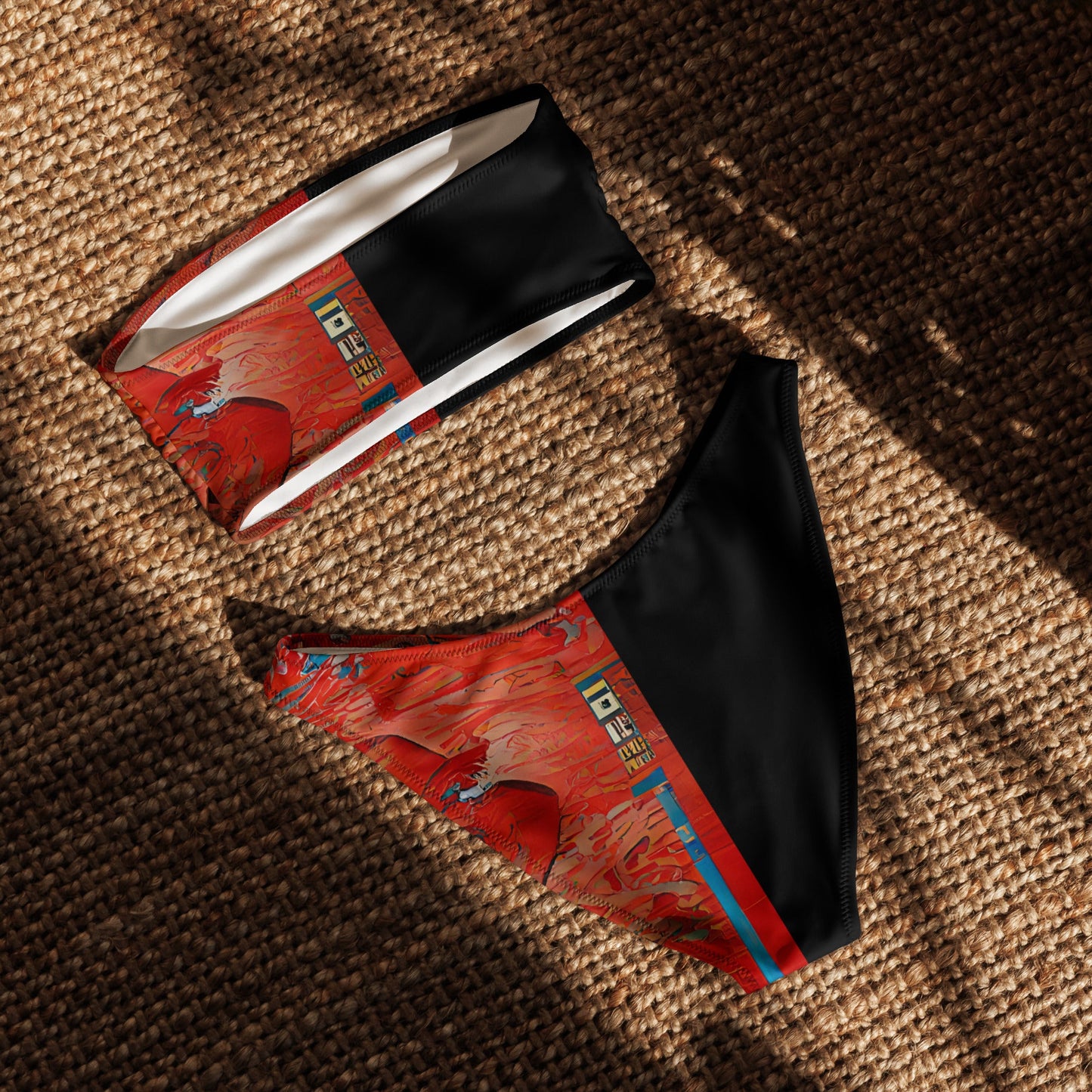 Half Black Half Hónghǎi - Womens Bandeau Bikini