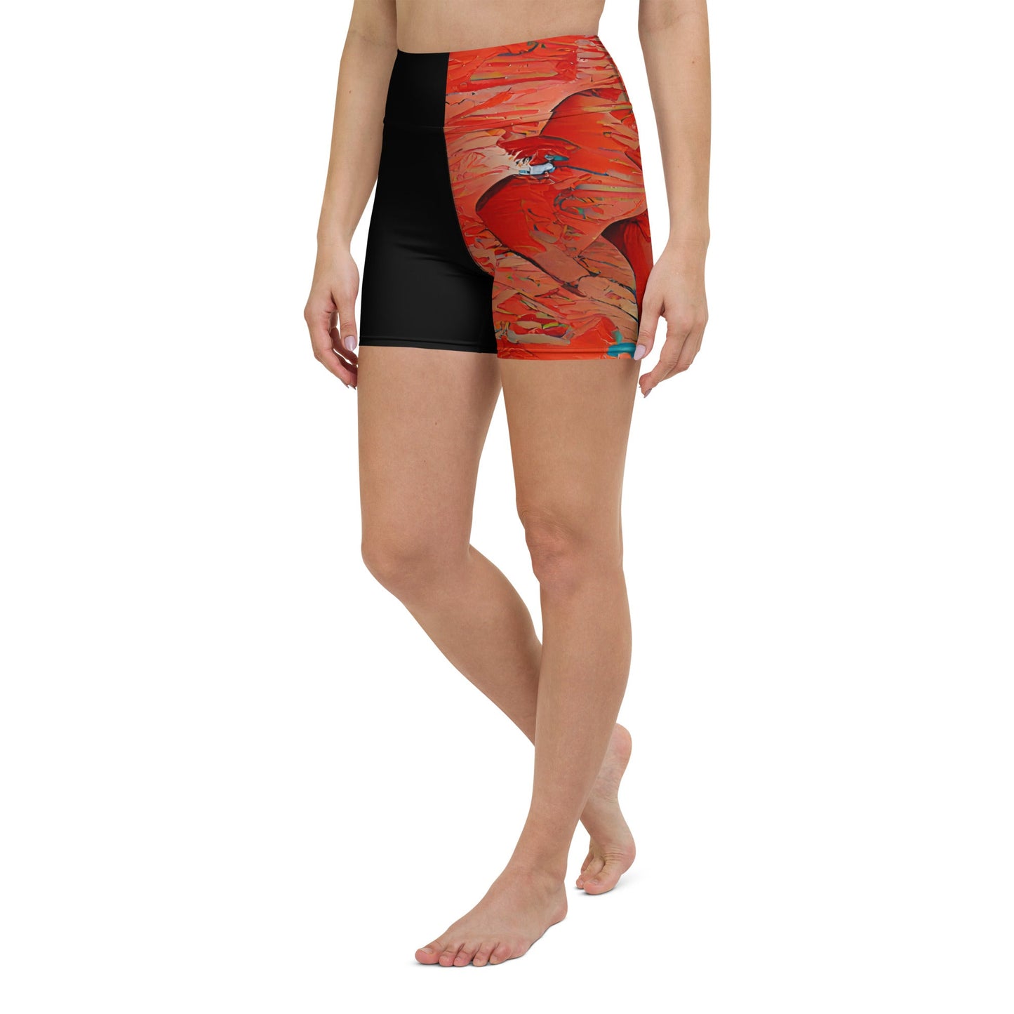 Half Black Half Hónghǎi - Womens Yoga Shorts