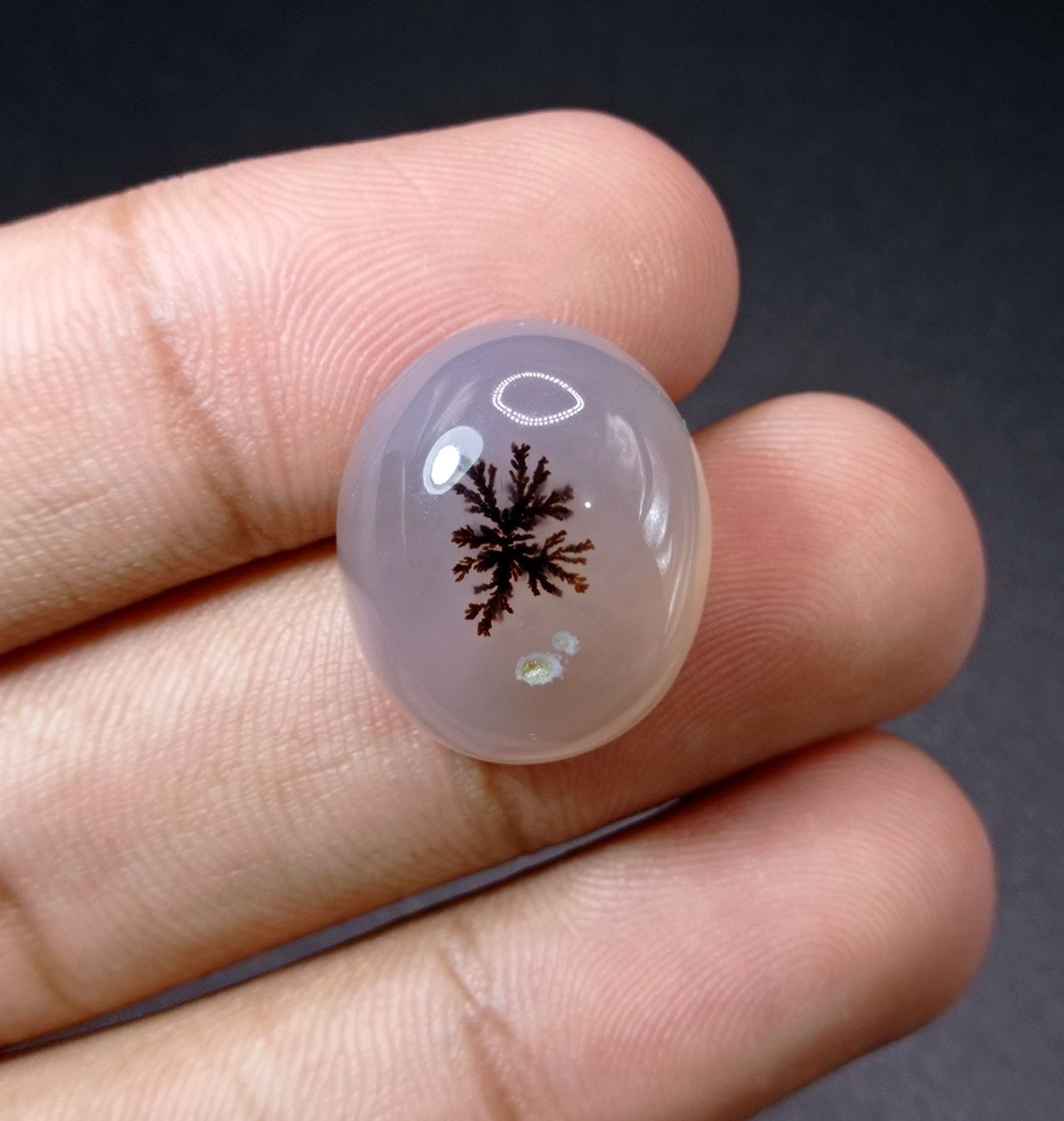 27.5ct-Natural Dendritic Agate - Shajri Aqeeq -21x17x10mm