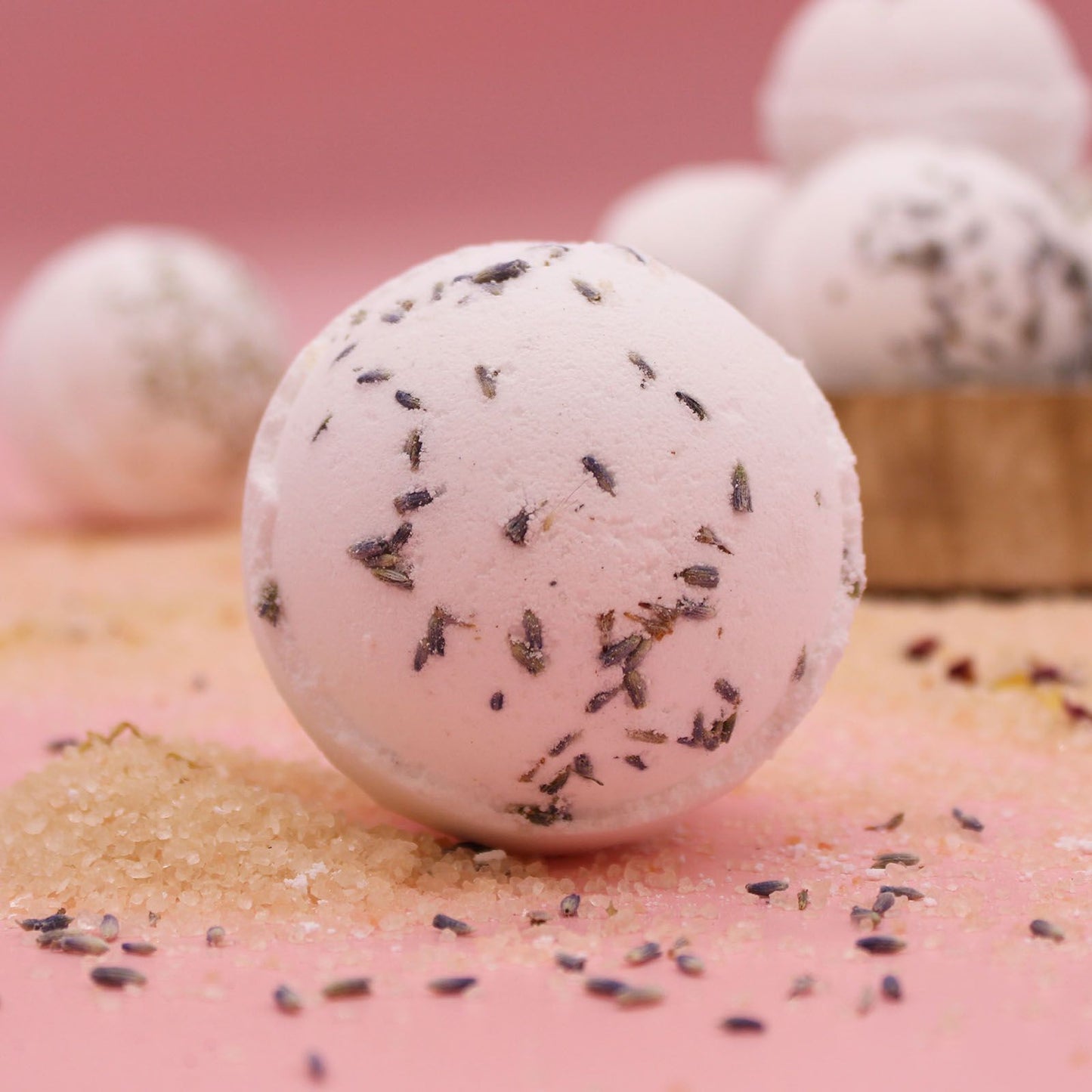 3 Lavender & Jojoba Oil Himalayan Salt Bath Bombs (Handmade in the UK, Vegan Friendly)