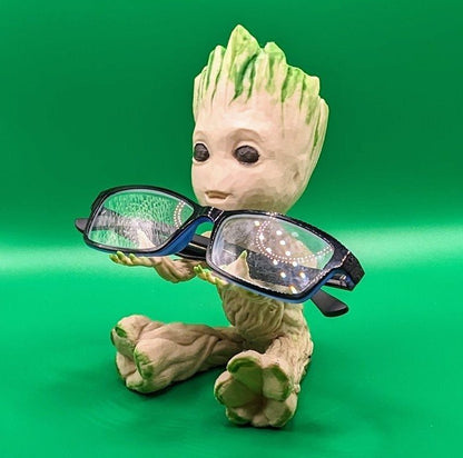 Baby Groot universal holder for remote control, glasses, rings, pens, watches