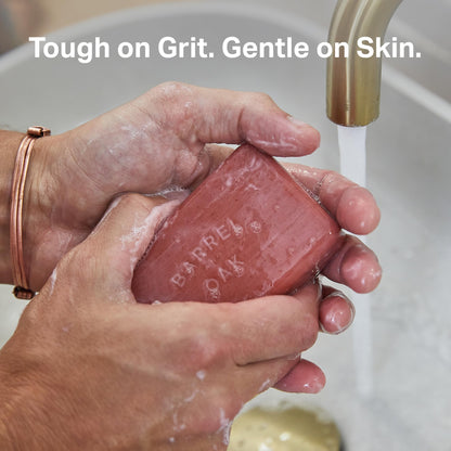 Barrel & Oak Exfoliating Bar Soap for Men – Bourbon Cedar, Kaolin Clay & Red Clay