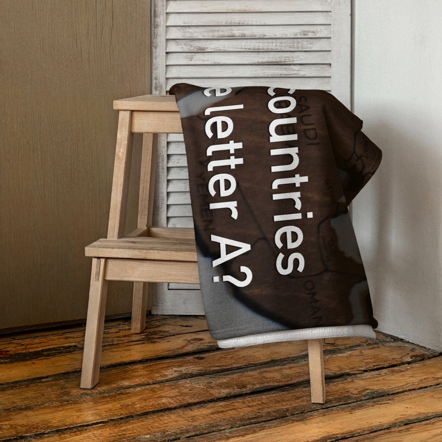 How Many Countries End With The Letter A - Beach Towel