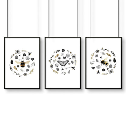 Bee wall hanging | Set of 3 pictures for entryway