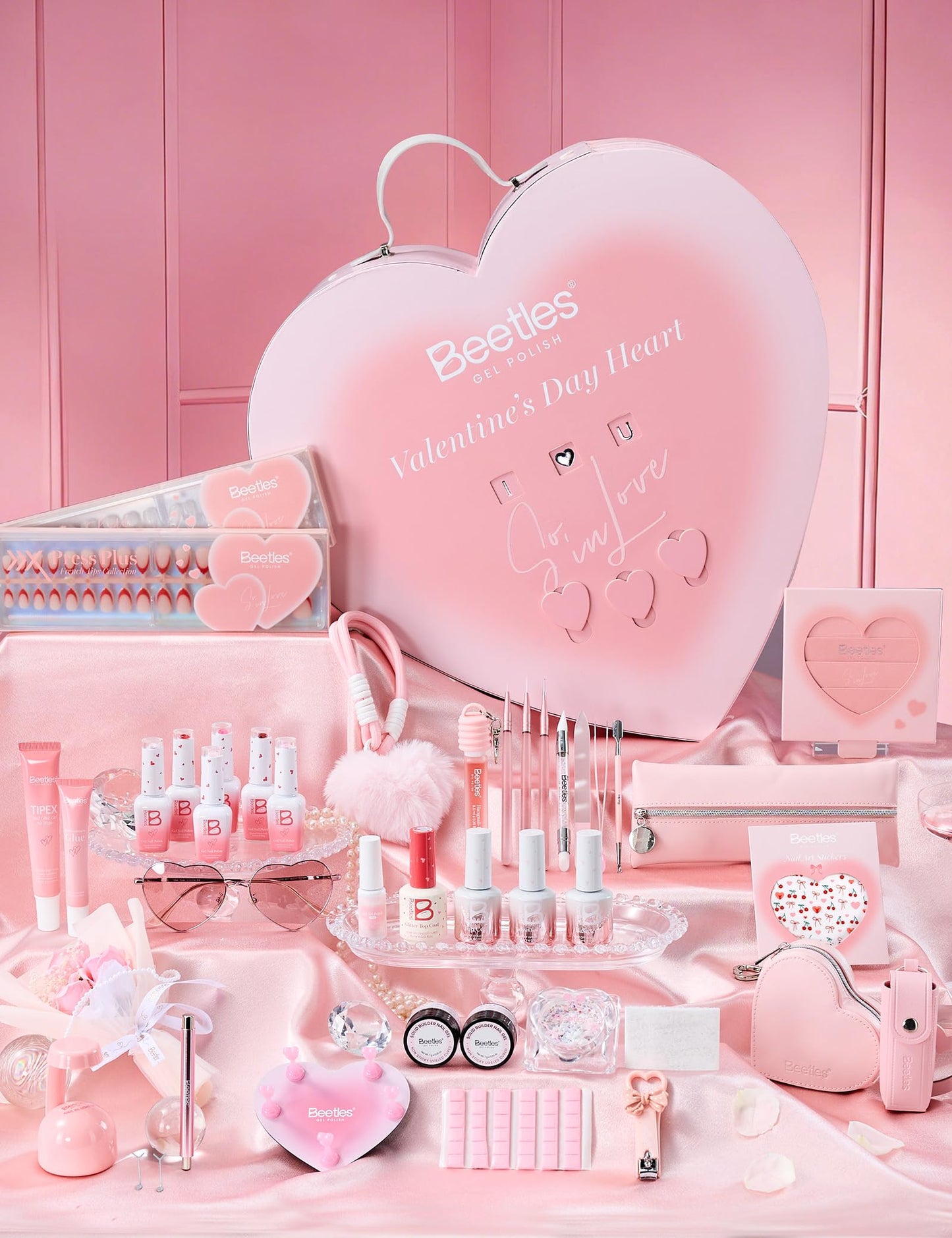 Beetles So In Love Collection – Forever In Love Valentine Gel Nail Kit + UV Lamp