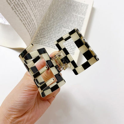 BetterJonny 4 Pack Checkered Hair Claw Clips – Square Medium Barrettes
