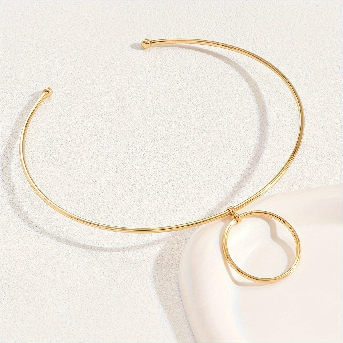 Women’s Collar Circle Choker Necklace