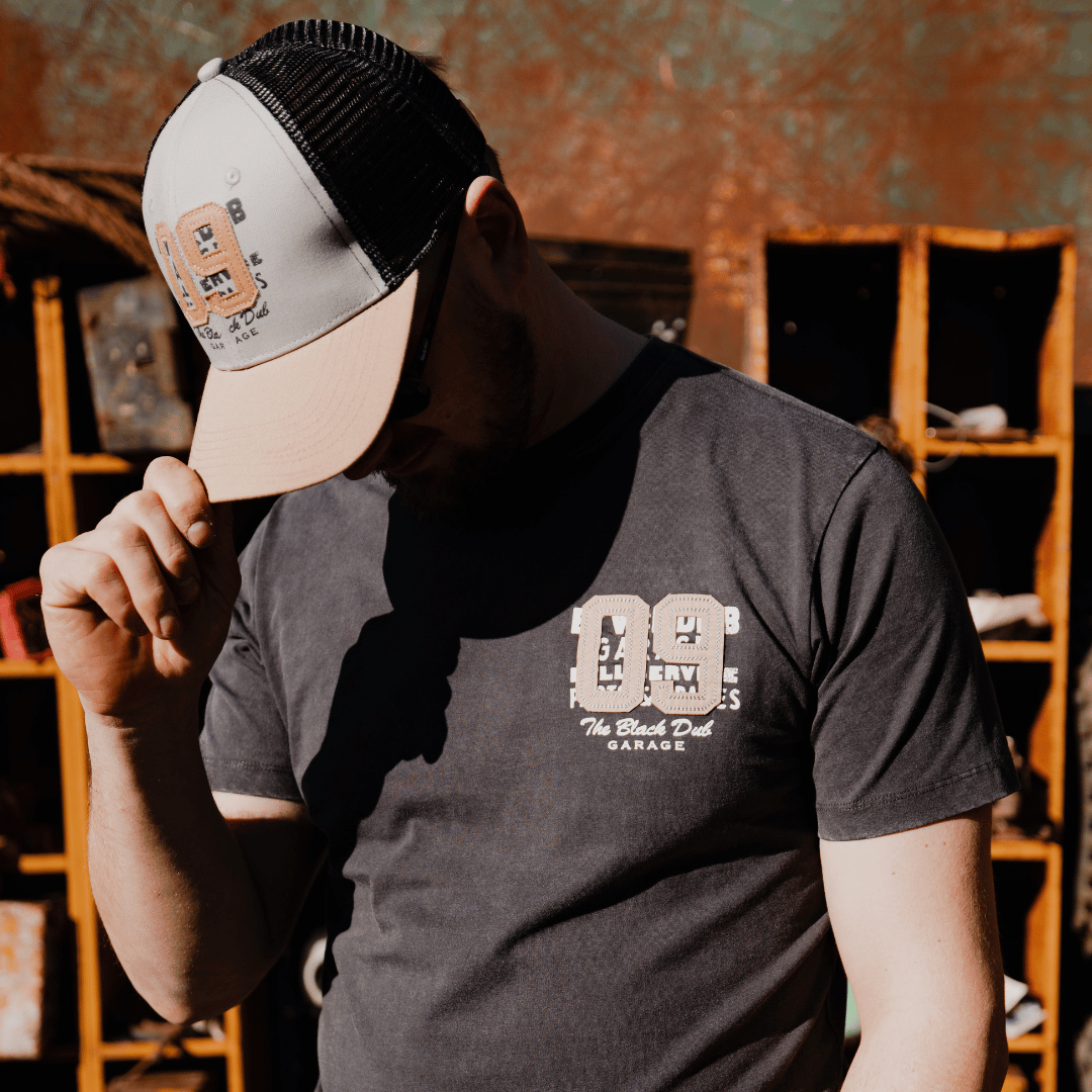 Black Parts & Spares '09' Tee