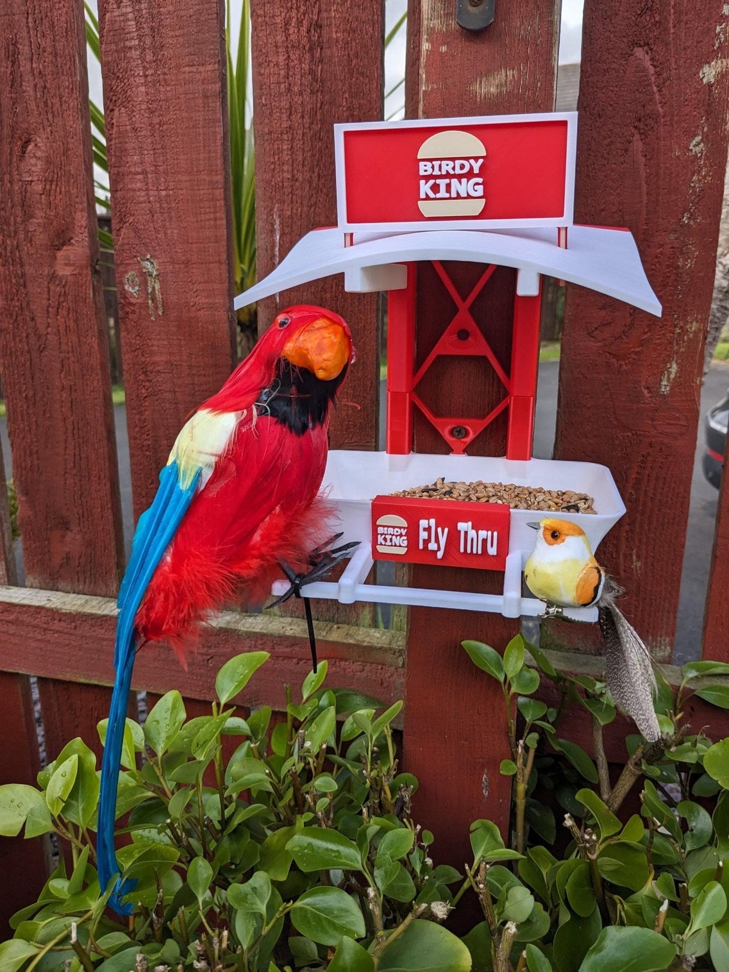 Birdy king Garden Bird Feeding Station - Garden bird seed feeder - quirky outdoor Decor - Wild Bird Food table - sparrow blue tit blackbird