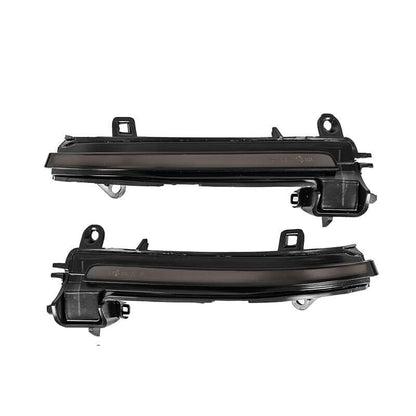 ** CLEARANCE ** BMW 1/2/3/4 Series F20 / F21 / F22/F23/F45/F46/F87/F30/F31/F34/F80/F32/F33/F36/F82/F83 - LED Sequential Side Repeater Unit **no return**