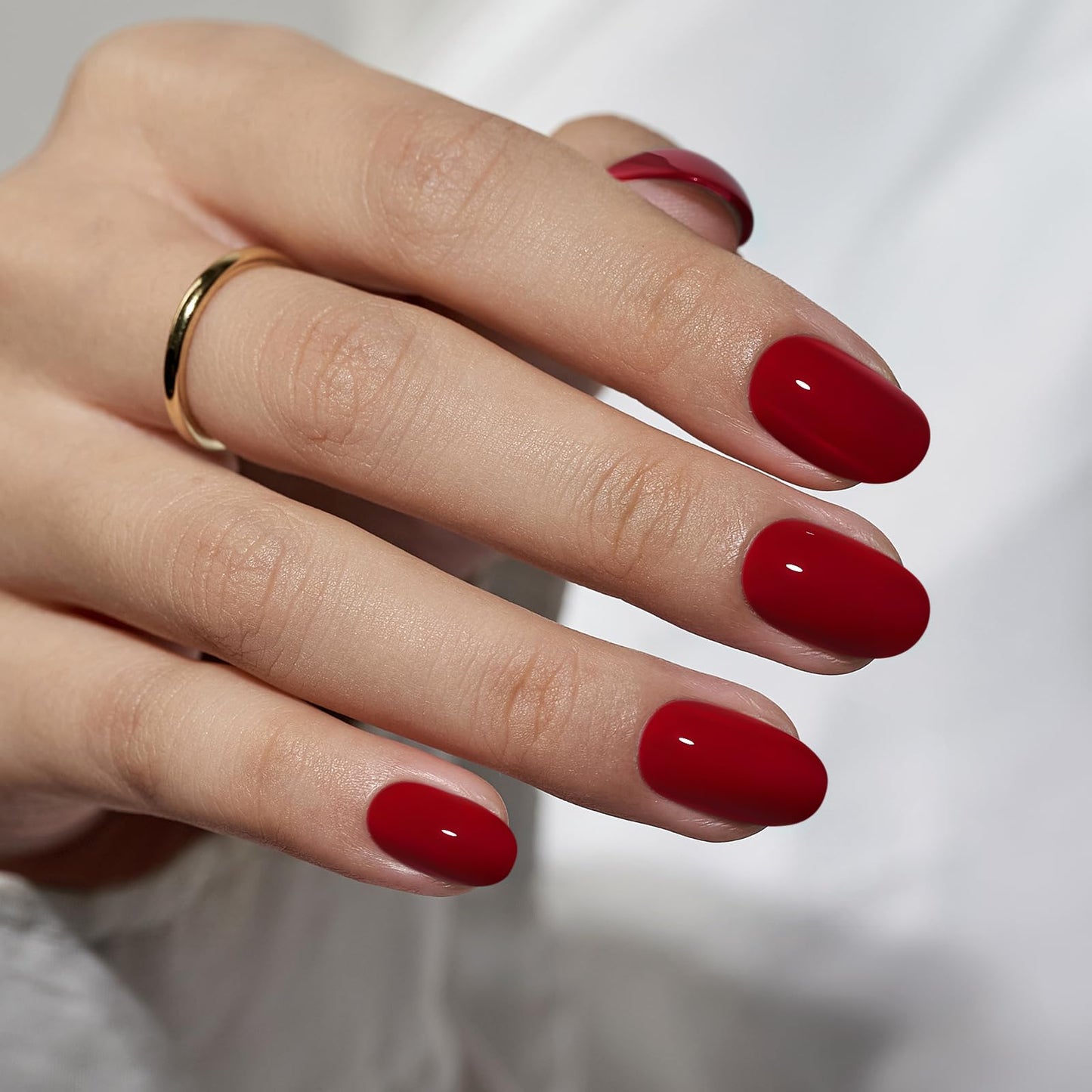 BTArtbox Press On Nails Short Oval Cardinal Red – 16 Sizes, Gel Finish