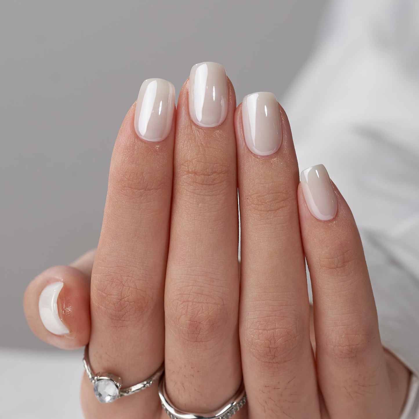 BTArtbox Short Press On Nails – Vanilla Glazed, White Soft Gel, 15 Sizes, 30 Nails