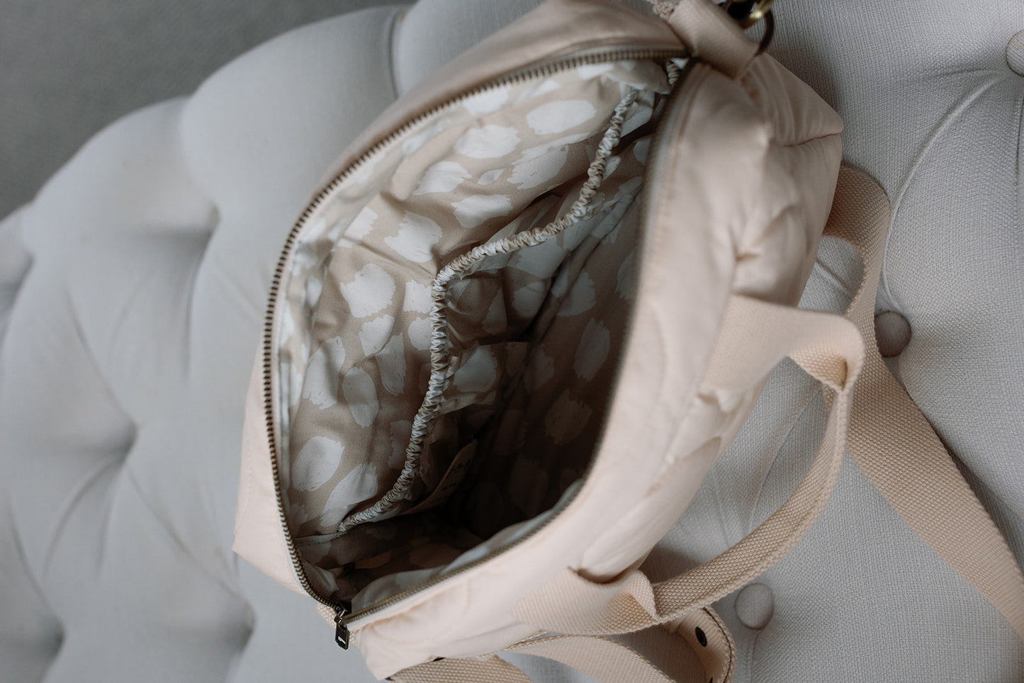Ralphie Bear Quilted Changing Stroller Bag - Beige/Scallop