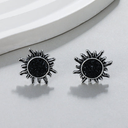 Vintage Sun Vug Stud Simple Earrings