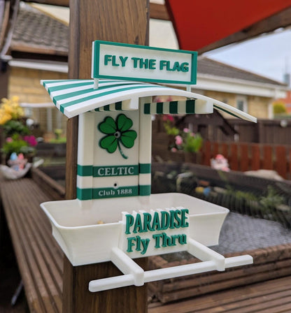 Celtic Garden Bird Feeding Station - Glasgow Garden Decor and Wild Bird Food Feeder - Fly the flag in paradise Novelty Gift for bhoys Fans