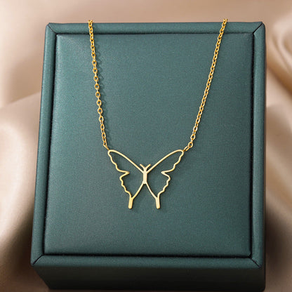 Hollow Butterfly Wings Pendant Necklace