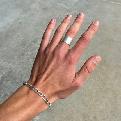 Circle Cutout Silver Band Ring