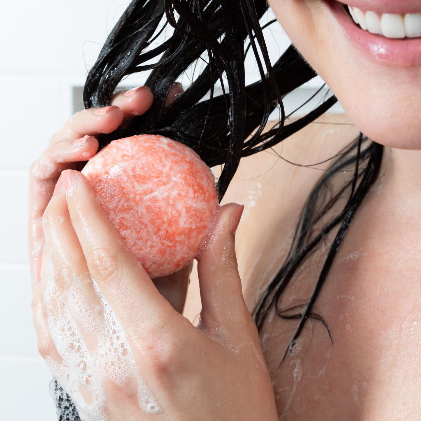 Community Goods Citrus Squeeze Shampoo Bar - Clarifies Oily Hair, pH Balanced