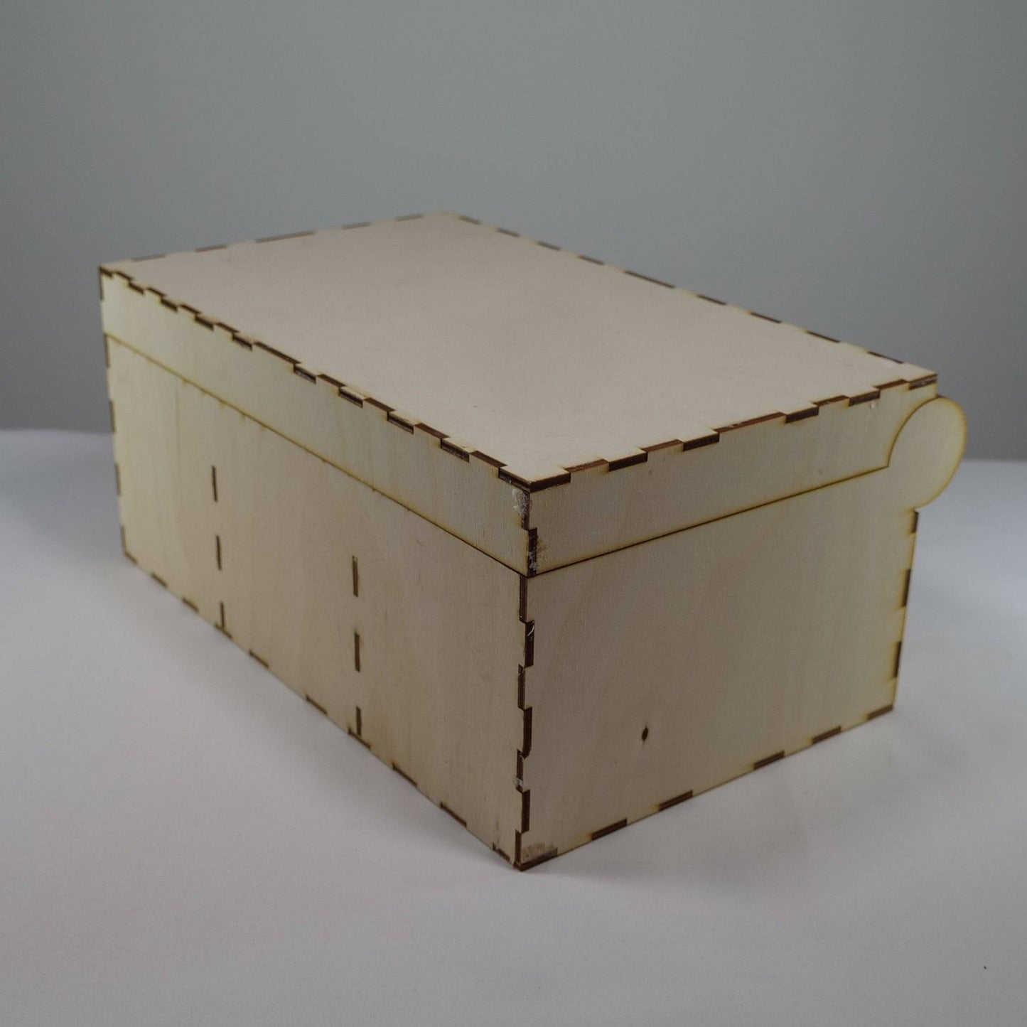 Seedbox with Lid - Flatpack Model Kit
