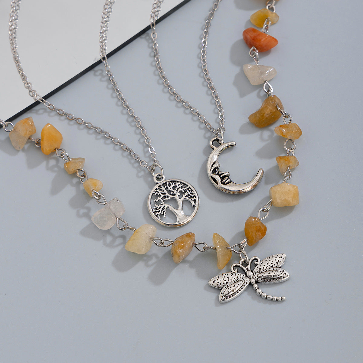 Multi-Layer Irregular Gravel Beach Necklace