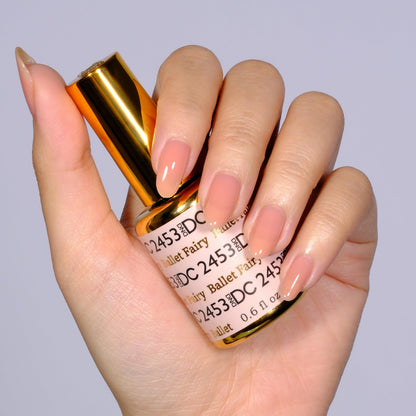 DAISY DND DND DC Gel Polish Set Ballet Fairy 2453 – Sheer Gel Polish and Air Dry Lacquer