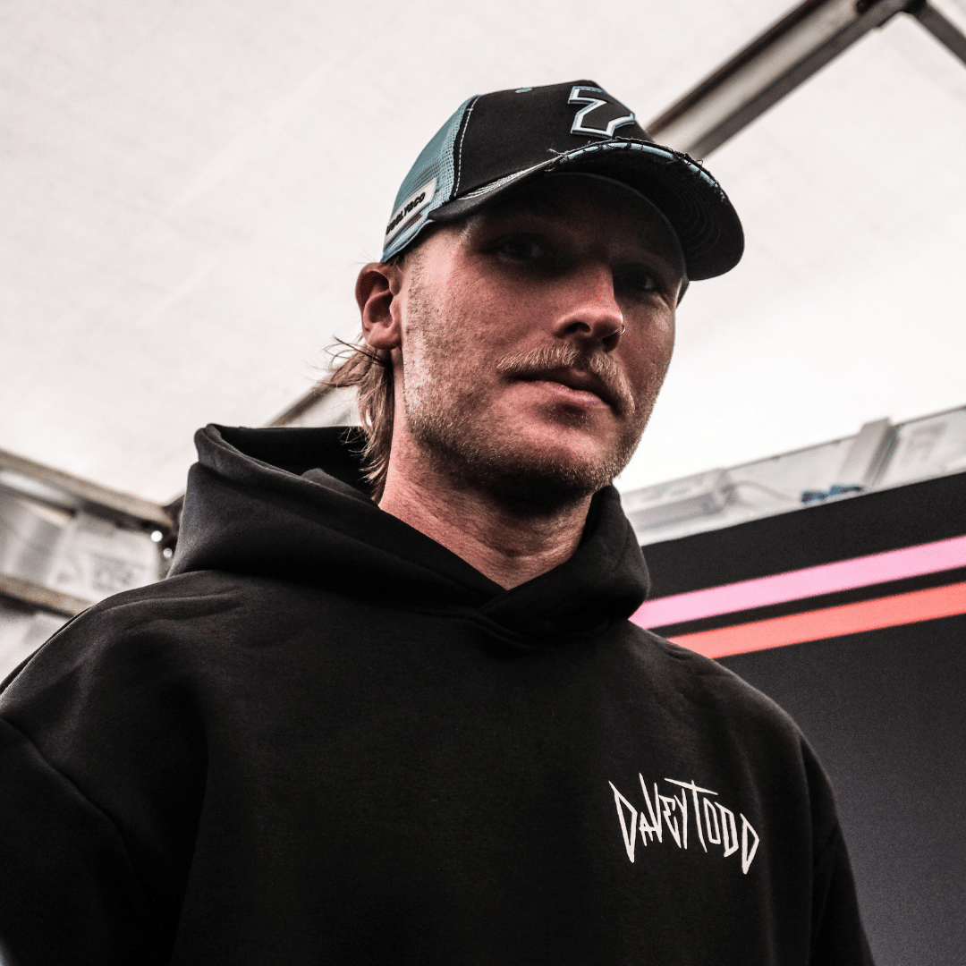 Black & Blue, Davey Todd Cap