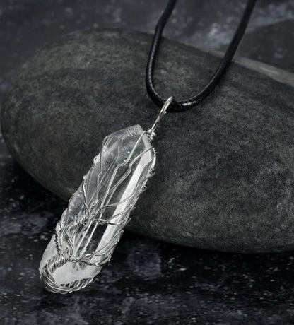 Amorphous Crystal Pendant Necklace