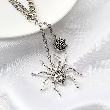 Exaggerated Spider Design Halloween Pendant Necklace