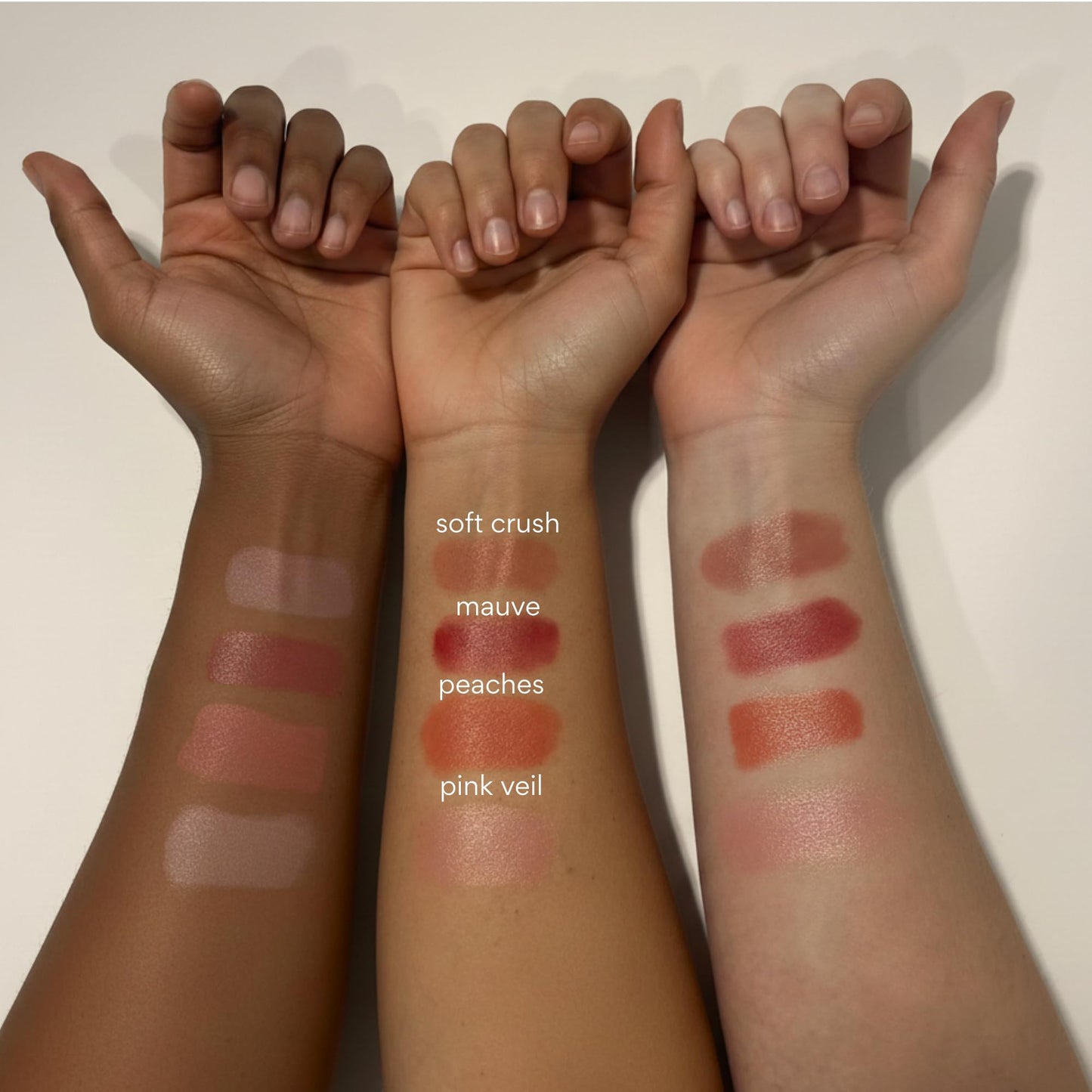Dearcloud Gentle Crush Serum Blush – Peaches | Hydrating Liquid Blush with Hyaluronic Acid