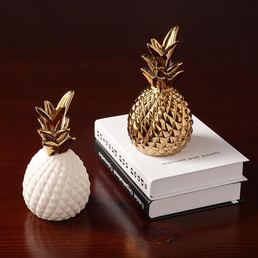 Decoration: Two Pineapples