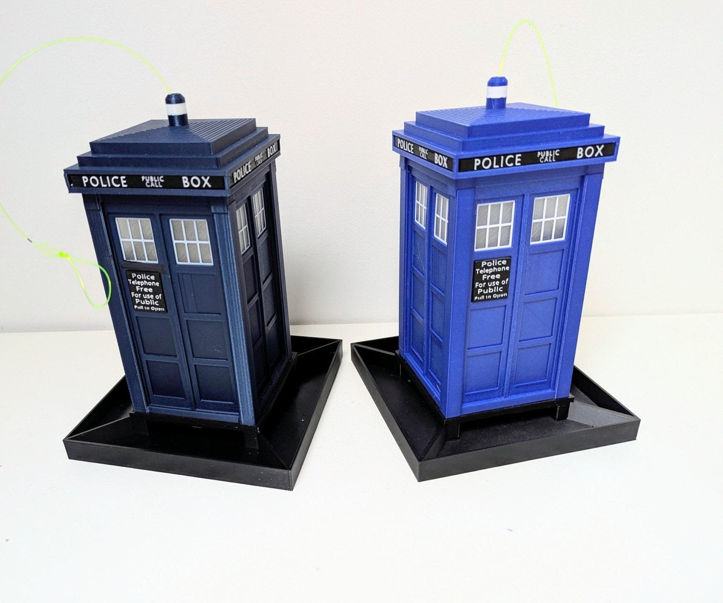 Doctor Who TARDIS Bird Seed Feeder, Handmade 3D Printed Bird Table, Police telephone box in Royal Blue or Navy , Whovian Gift Idea