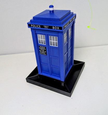 Doctor Who TARDIS Bird Seed Feeder, Handmade 3D Printed Bird Table, Police telephone box in Royal Blue or Navy , Whovian Gift Idea