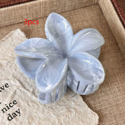 Summer Mint Plumeria Rubra Grip Hairclip