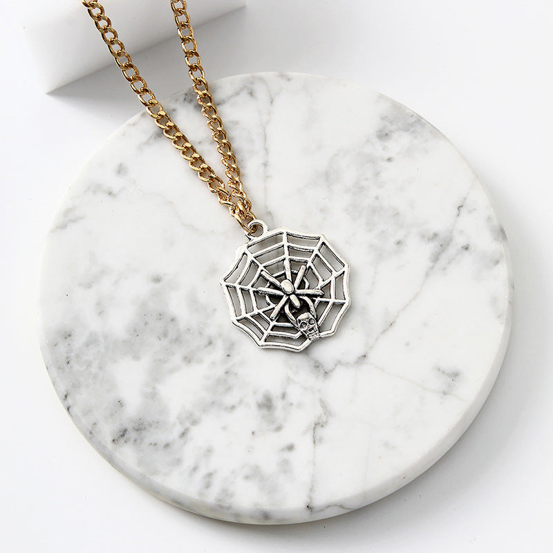 Exaggerated Spider Design Halloween Pendant Necklace