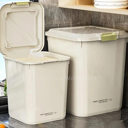 Extra Large Food Storage - FREE SCOOP