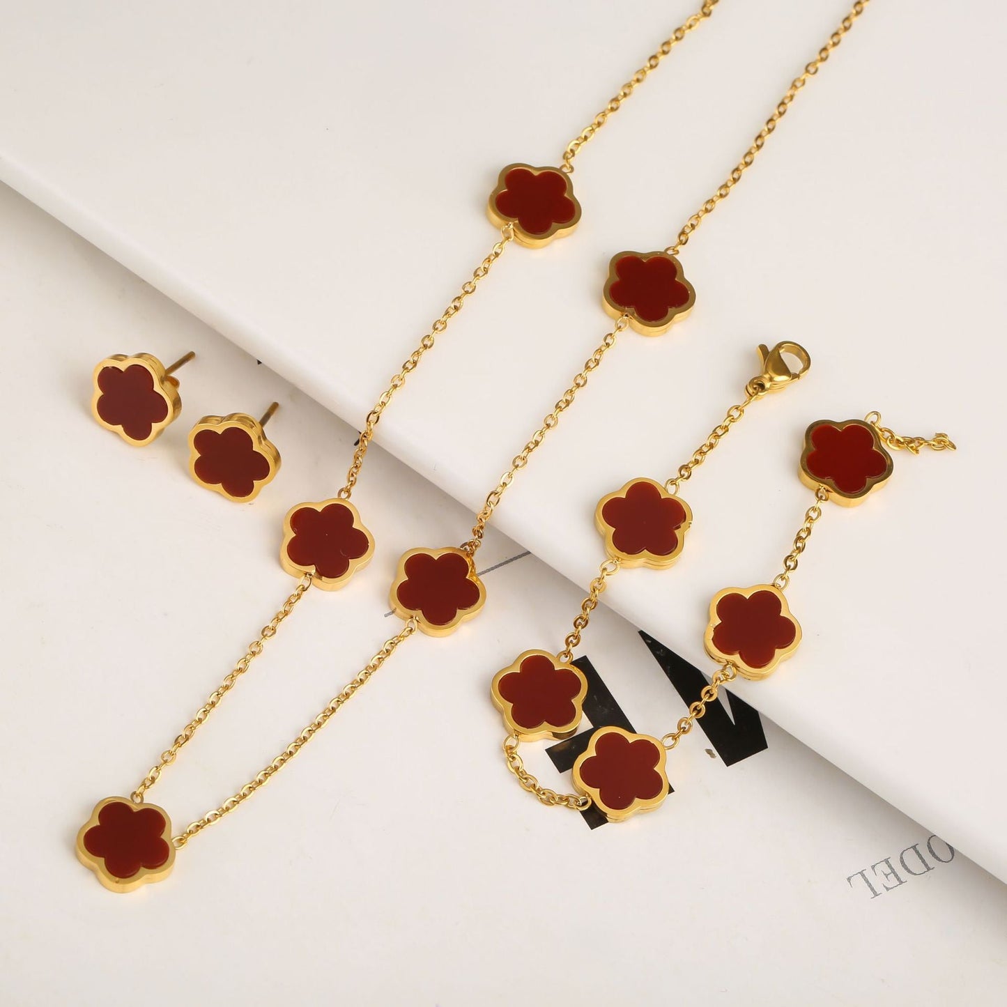 Clover Five Leaf Petals Earring & Necklace Jewellery Sets