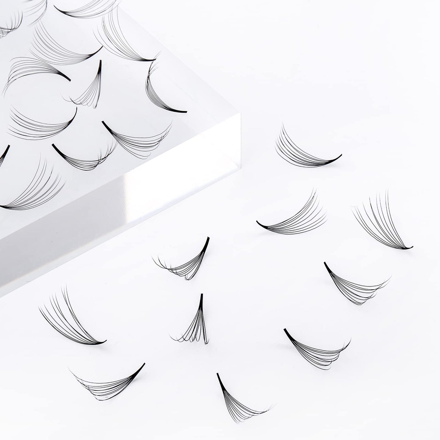 FADLASH Premade Lash Fans Mixed Tray – 1000 Loose Fans, 10D-0.07C, 15-20mm