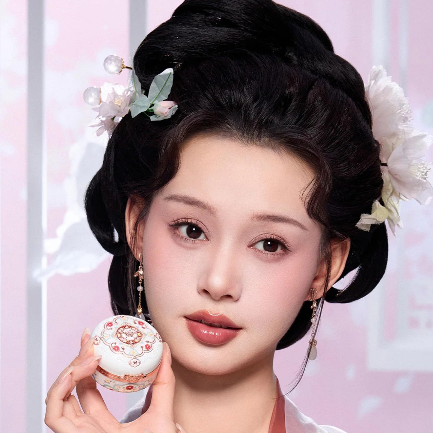 Flower Knows Butterfly Cloud Collar Rouge Box: Highlighting & Blush Duo Powder, Peach + Pink Matte Blush (0.21 oz) – Rouge Snow