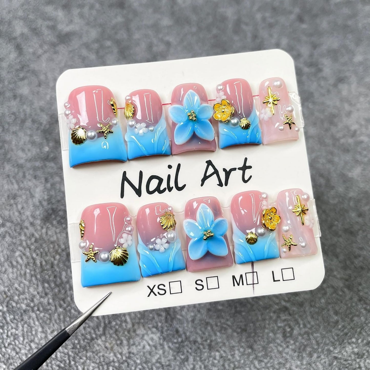 Flower Press on Nails Short Duck – Blue-White Gradient French Tip with 3D Flower, Starfish & Pearl (10pcs)