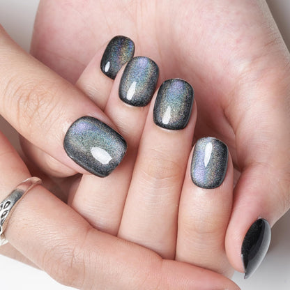GLAMERMAID Laser Black Short Press On Nails – Aurora Cat Eyes, Extra Short Squoval Glue-On Kit