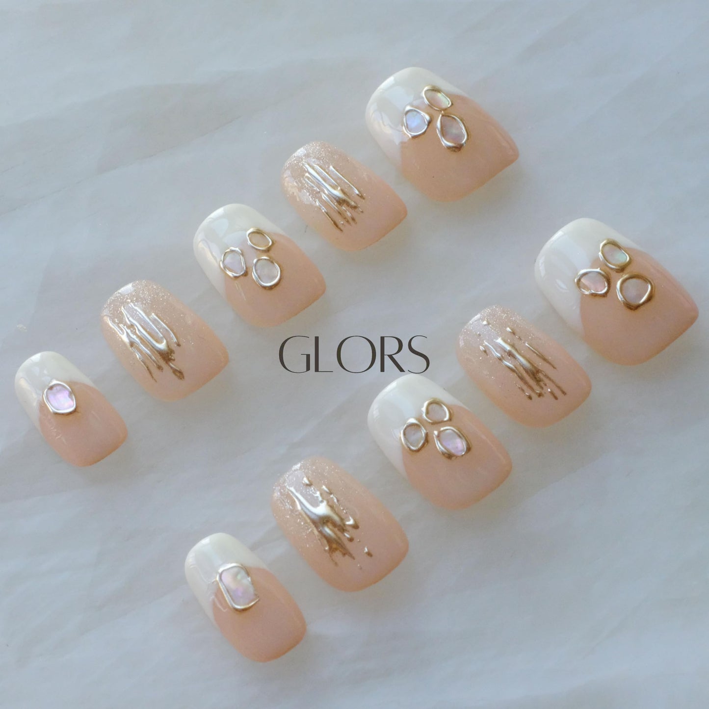 [GLORS] Purely Handmade Press On Nails | Mica Love Shell Piece Nail Art | Short Square, Salon Quality 10-Piece Set (Large, SS)