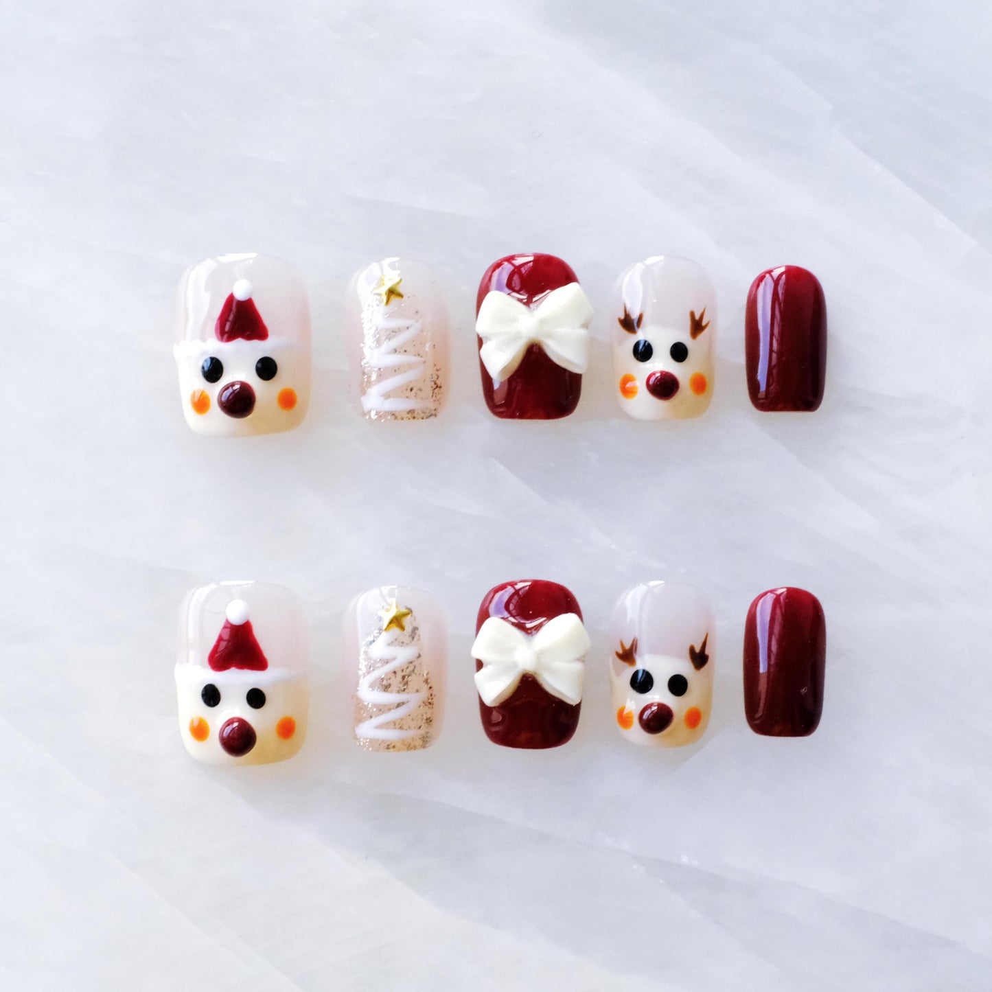 GLORS Christmas Press-On Nails – Short Square Festive Reindeer & Bow (10-Piece, SS)