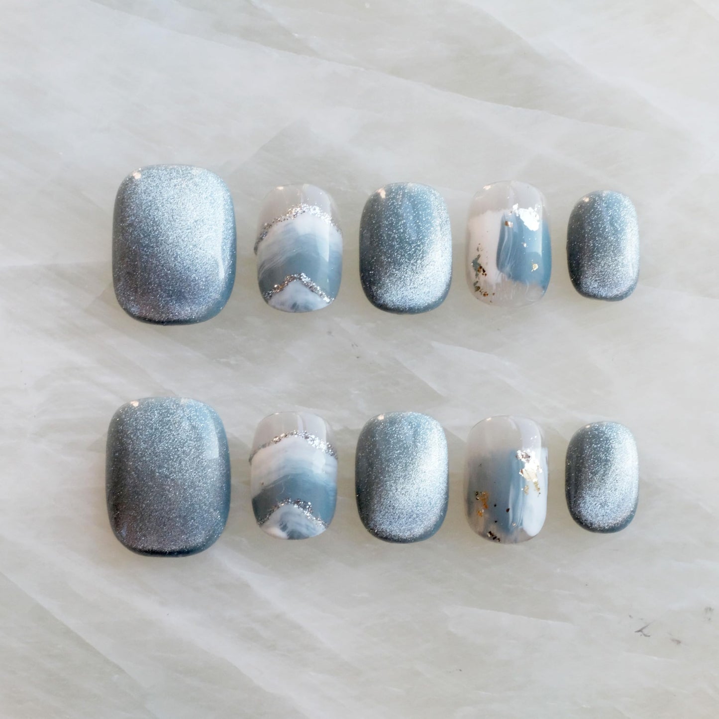 GLORS Purely Handmade Press On Nails – Blue & White Glitter Snow Mountain, Short Square, 10 Pieces